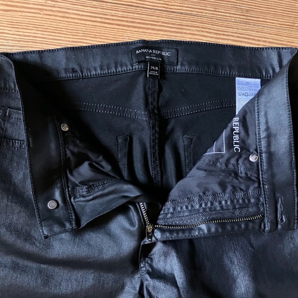 Banana Republic Black High Rise Slim Coated Jeans Sz 8 - Picture 11 of 13